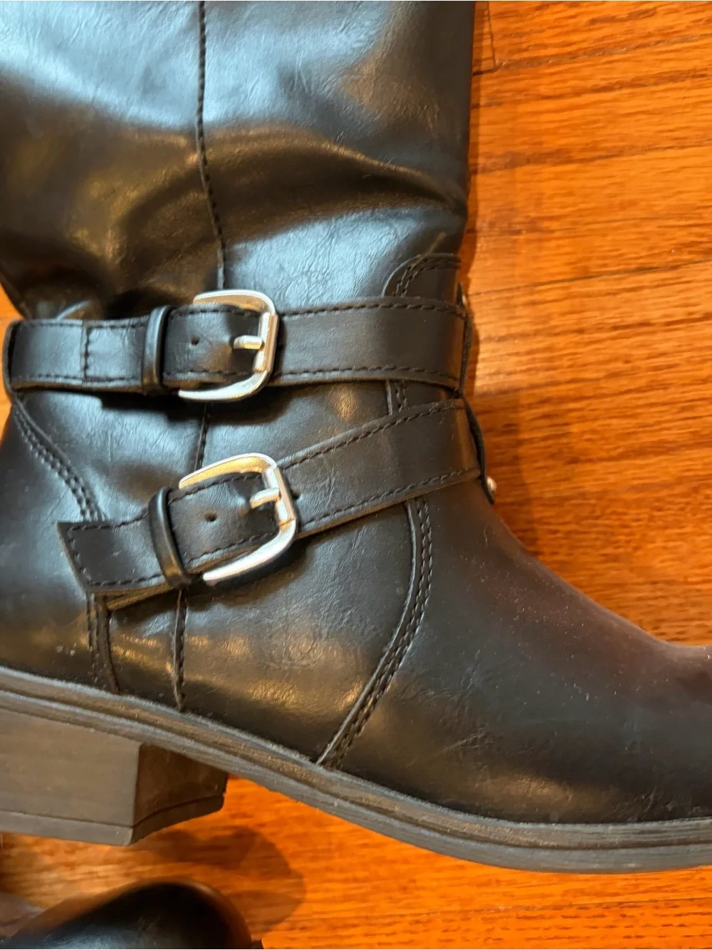 Arizona Women’s Two-Tone Black and Brown Knee-High Boots-Size 6